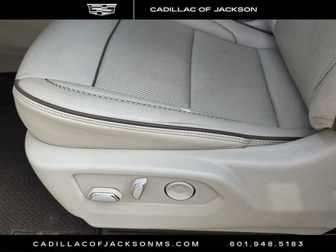 Used 2022 GMC Yukon XL Denali w/ Denali Ultimate Package AWD/4WD image 23
