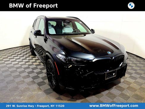 Certified 2024 BMW X5 xDrive40i w/ M Sport Package AWD/4WD image 1