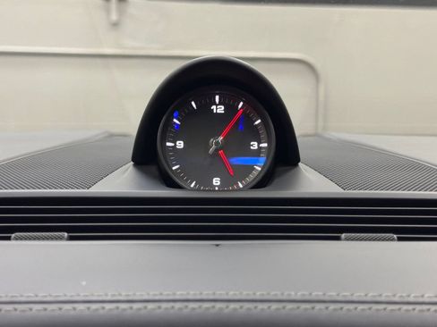 Used 2019 Porsche Panamera 4 AWD/4WD image 35