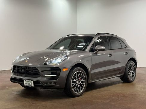 Used 2015 Porsche Macan Turbo AWD/4WD image 7