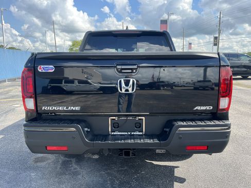 Used 2017 Honda Ridgeline Black Edition image 3