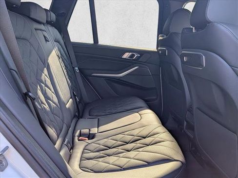 Used 2024 BMW X5 xDrive40i w/ M Sport Package AWD/4WD image 20