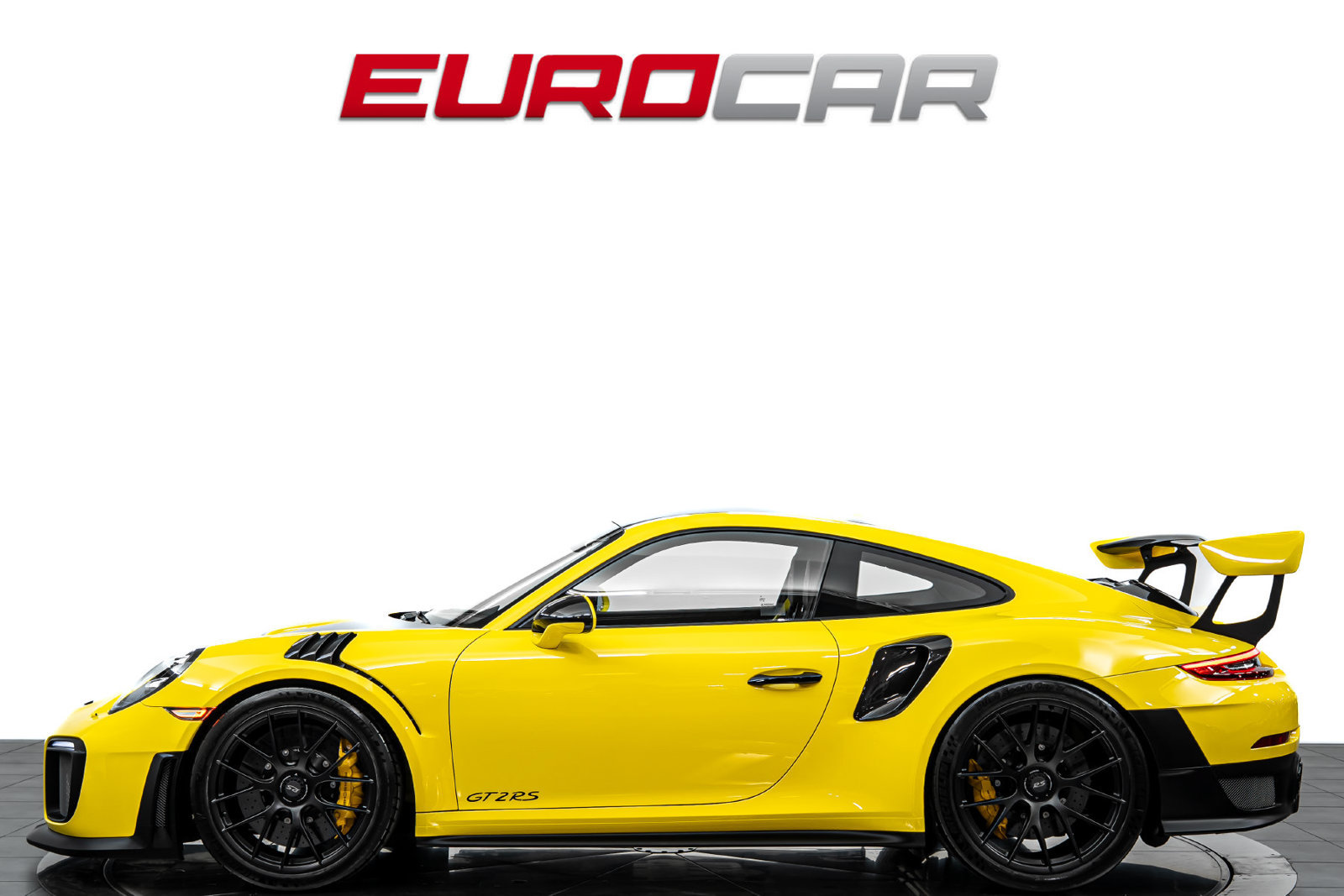 Used 2019 Porsche 911 GT2 RS RWD image 2