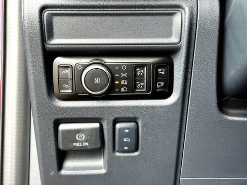 Used 2025 Ford F150 Raptor w/ Equipment Group 803A Raptor R AWD/4WD image 16