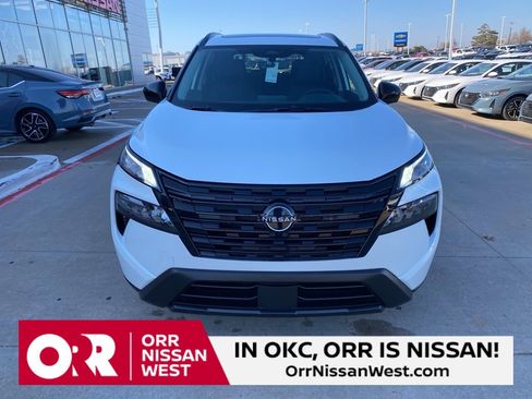 New 2026 Nissan Rogue SV image 8