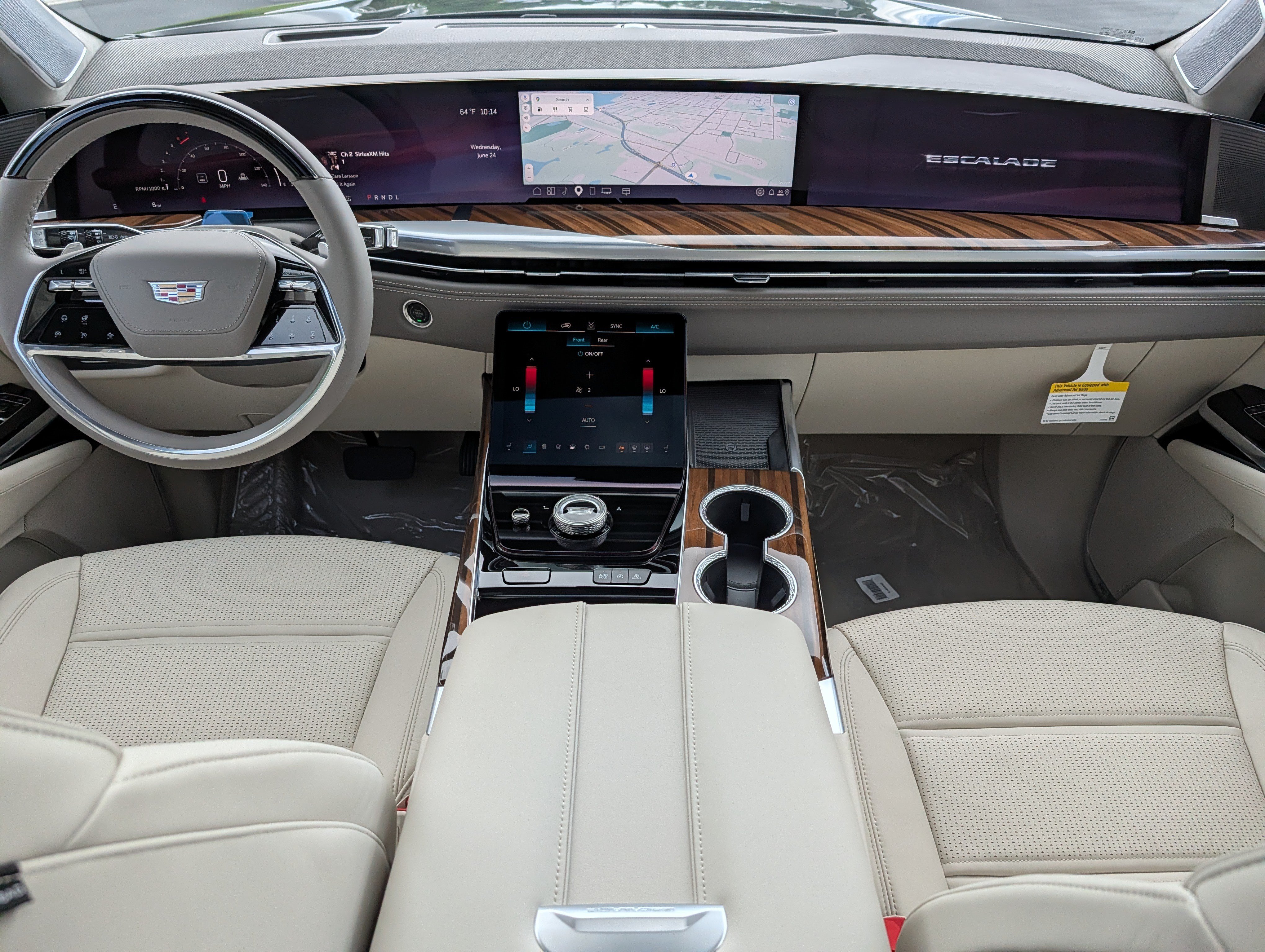 Used 2026 Cadillac Escalade ESV Platinum Luxury w/ LPO, Radiant Package AWD/4WD image 12
