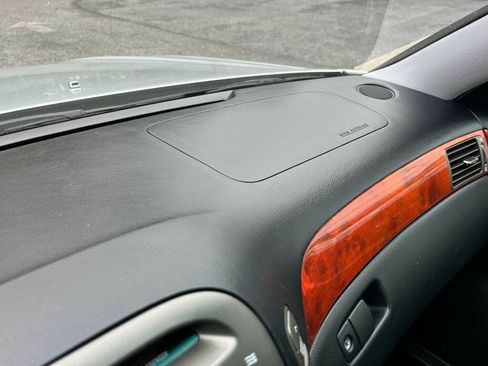 Used 2005 Lexus LS 430 image 76
