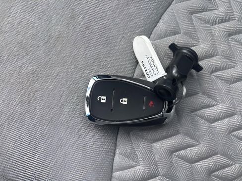 Used 2024 Chevrolet Equinox LS FWD image 23
