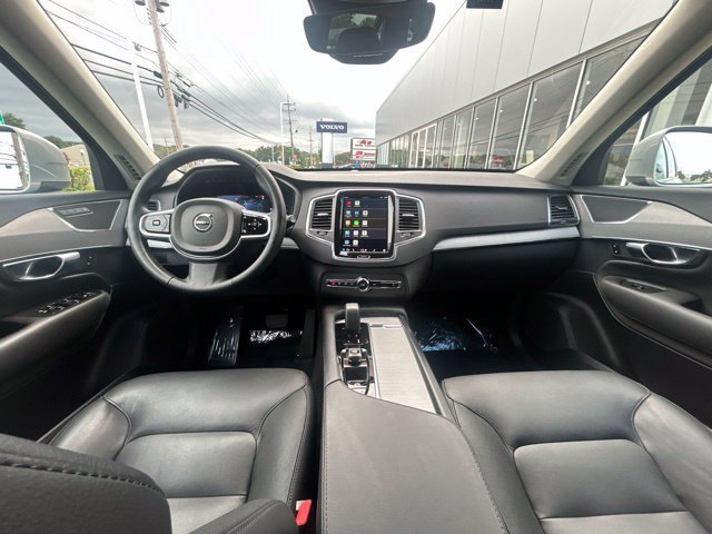 Certified 2025 Volvo XC90 B5 Core AWD/4WD image 17