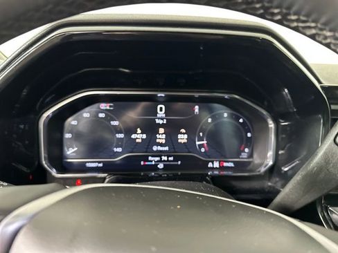 Used 2024 GMC Sierra 1500 SLE image 17