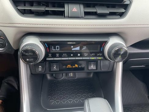 Used 2025 Toyota RAV4 XLE w/ Convenience Package AWD/4WD image 32