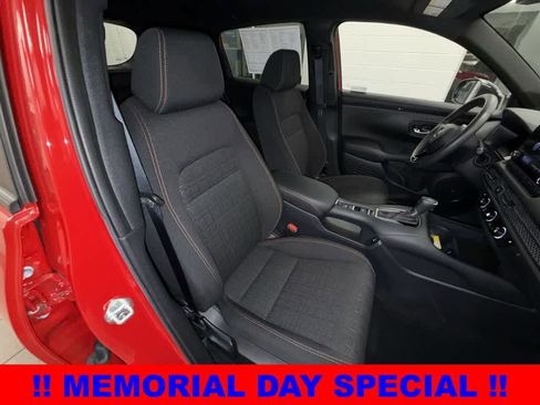 Used 2024 Honda HR-V Sport image 16