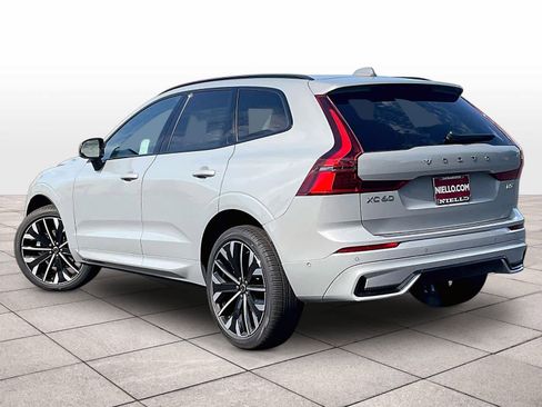 New 2026 Volvo XC60 B5 Ultra w/ Climate Package AWD/4WD image 3