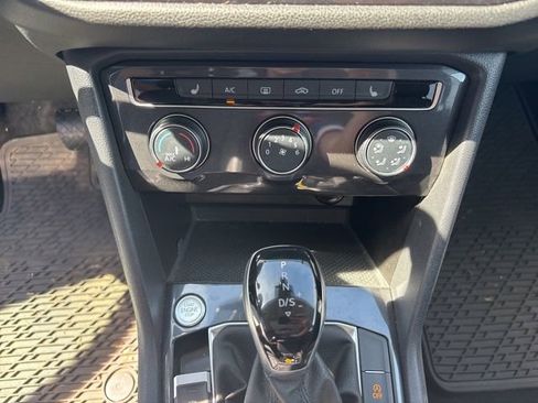 Used 2024 Volkswagen Tiguan Wolfsburg Edition image 18