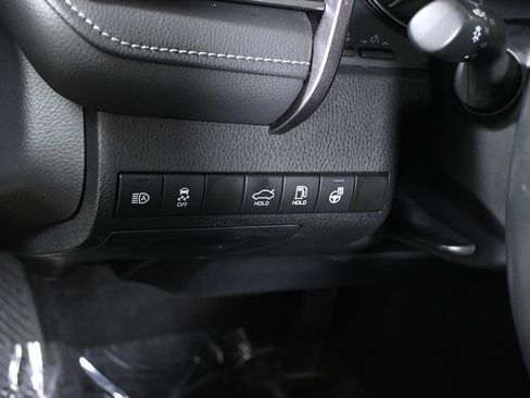 Used 2024 Toyota Camry SE w/ Cold Weather Package AWD/4WD image 27