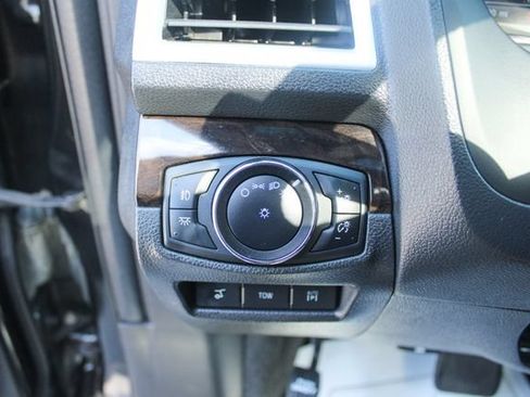 Used 2015 Ford Explorer Limited w/ Equipment Group 302A AWD/4WD image 16