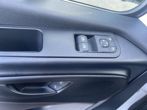 Used 2023 Mercedes-Benz Sprinter 144 Cargo image 13