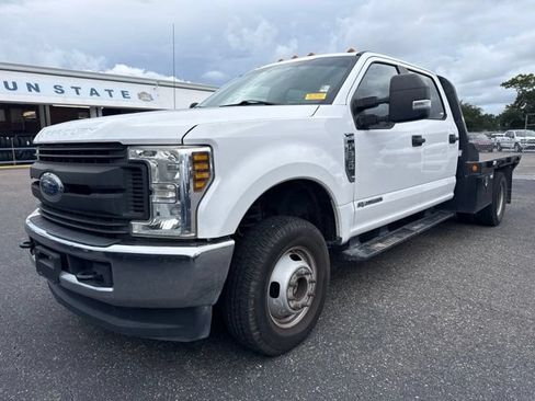 Used 2018 Ford F350 XL w/ Power Equipment Group AWD/4WD image 2