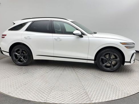 Certified 2026 Genesis GV70 3.5T Sport Prestige image 9