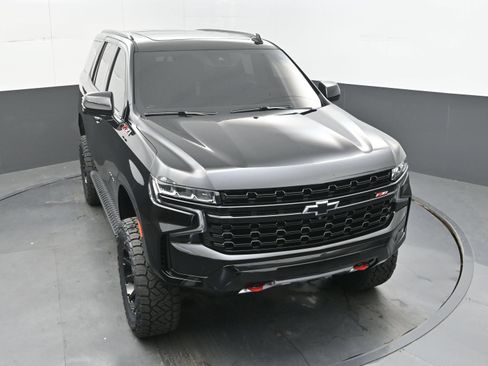 Used 2024 Chevrolet Tahoe Z71 w/ Luxury Package AWD/4WD image 41