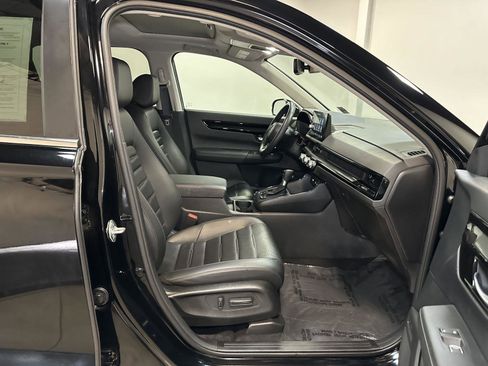 Certified 2025 Honda CR-V EX-L image 39