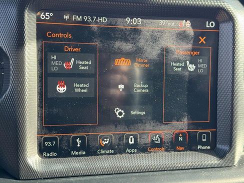 Used 2019 Jeep Wrangler Unlimited Sahara w/ Advanced Safety Group AWD/4WD image 21