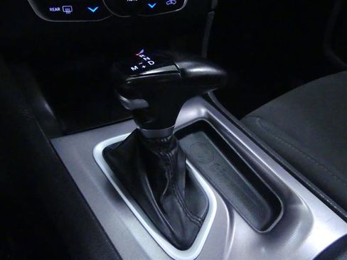 Used 2023 Dodge Charger R/T RWD image 14