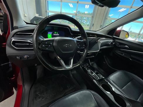 Used 2022 Chevrolet Bolt EUV Premier w/ Sun & Sound Package FWD image 13