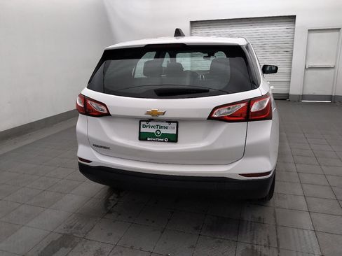 Used 2021 Chevrolet Equinox LS FWD image 7