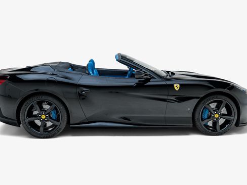 Used 2019 Ferrari Portofino RWD image 13