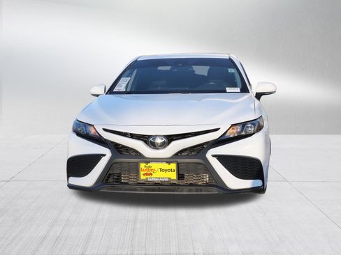 Certified 2023 Toyota Camry SE image 2