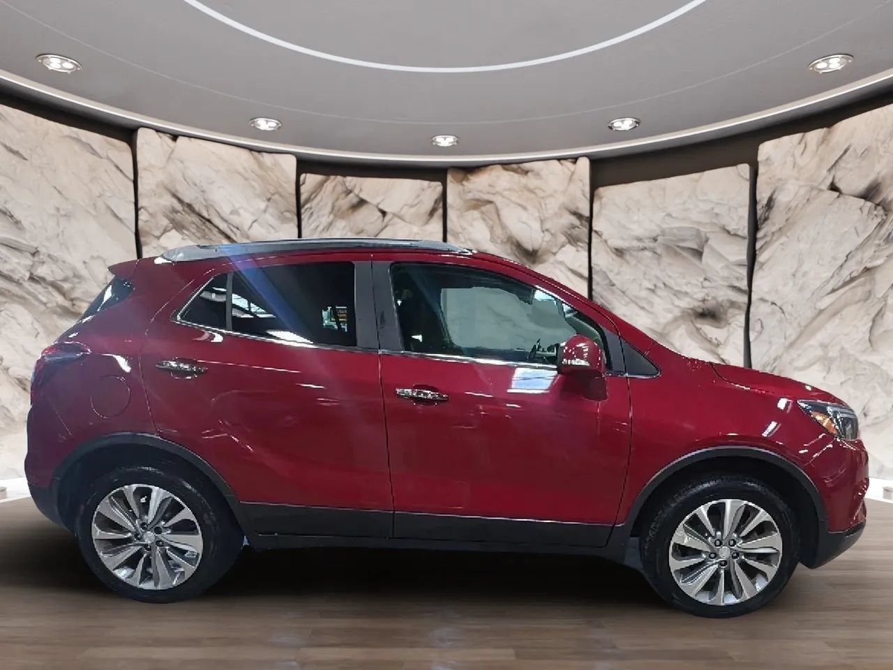 Used 2019 Buick Encore Preferred AWD/4WD image 19