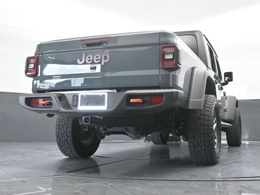 Used 2024 Jeep Gladiator Mojave AWD/4WD image 60