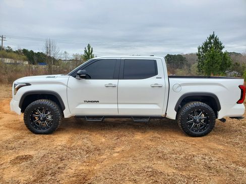 Used 2025 Toyota Tundra Limited image 20