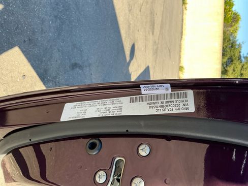 Used 2022 Dodge Challenger GT w/ Plus Package image 27