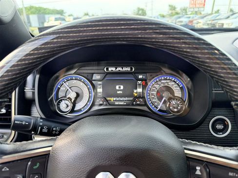 Used 2021 RAM 1500 Limited AWD/4WD image 38
