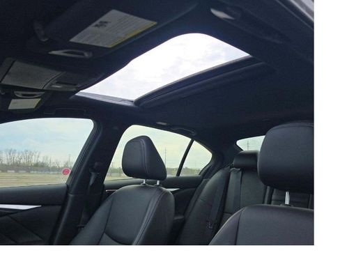 Used 2023 INFINITI Q50 Sensory image 7