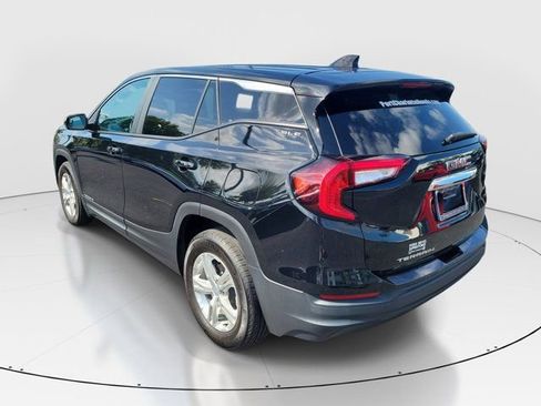 Used 2024 GMC Terrain SLE FWD image 32