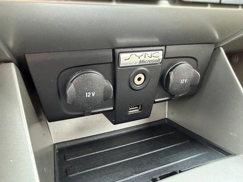 Used 2009 Ford Focus SES FWD image 20