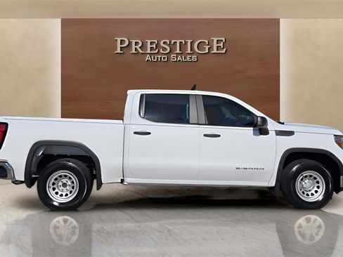 Used 2021 GMC Sierra 1500 Base w/ Fleet Convenience Package image 33