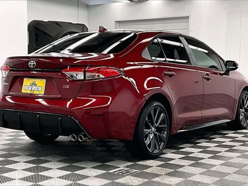 Used 2023 Toyota Corolla SE image 12