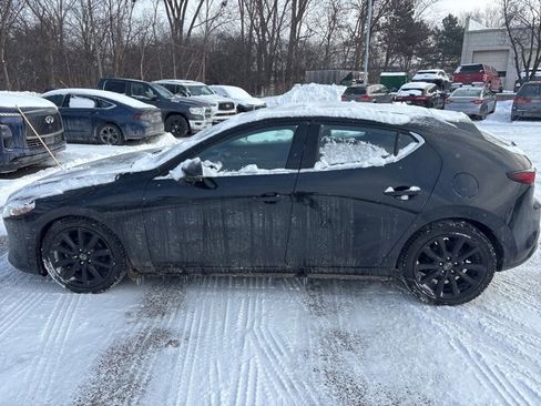 Used 2021 MAZDA MAZDA3 s image 8
