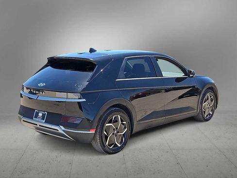 Certified 2024 Hyundai Ioniq 5 SEL RWD image 8