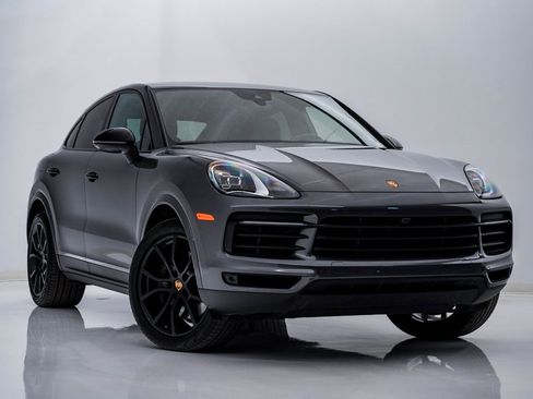 Certified 2023 Porsche Cayenne Coupe image 8
