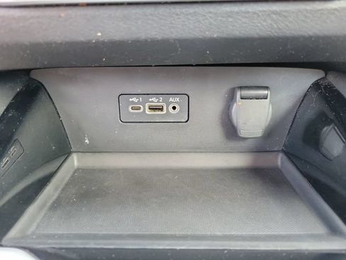 Used 2024 Nissan Altima 2.5 SV FWD image 21