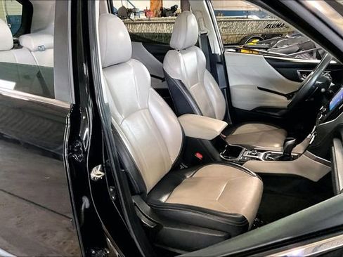 Used 2021 Subaru Forester Limited AWD/4WD image 7