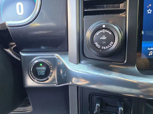 Used 2021 Ford F150 Lariat w/ Equipment Group 502A High image 20