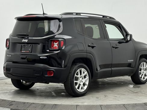 Used 2019 Jeep Renegade Latitude image 7