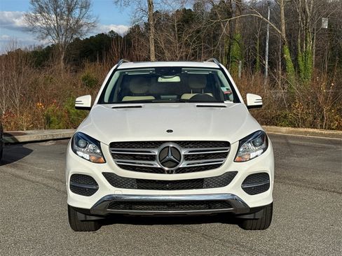Used 2018 Mercedes-Benz GLE 350 w/ Premium 1 Package image 2