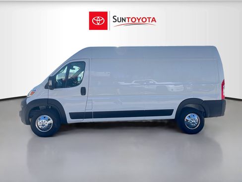 Used 2023 RAM ProMaster 2500 FWD image 7